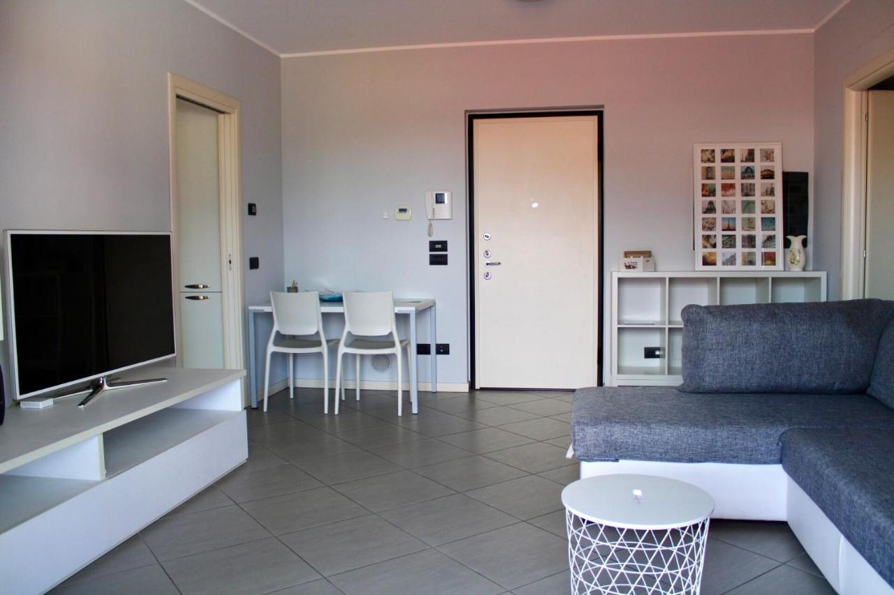 Вилла Rho Fiera Milano - Popy House Перо Экстерьер фото